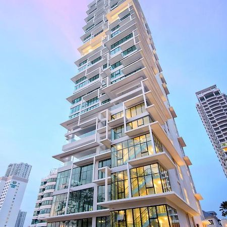 Sunrise Gurney Premium Executive City/Seafront Suite - Penang George Town Exteriör bild