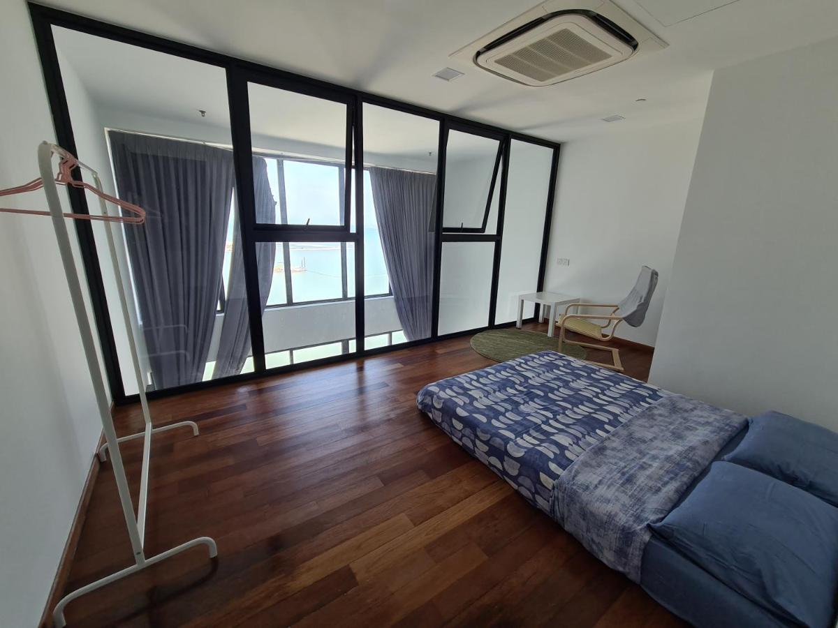 Sunrise Gurney Premium Executive City/Seafront Suite - Penang George Town Exteriör bild