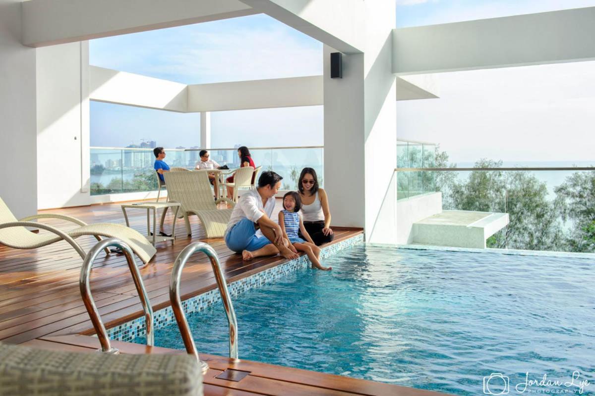 Sunrise Gurney Premium Executive City/Seafront Suite - Penang George Town Exteriör bild