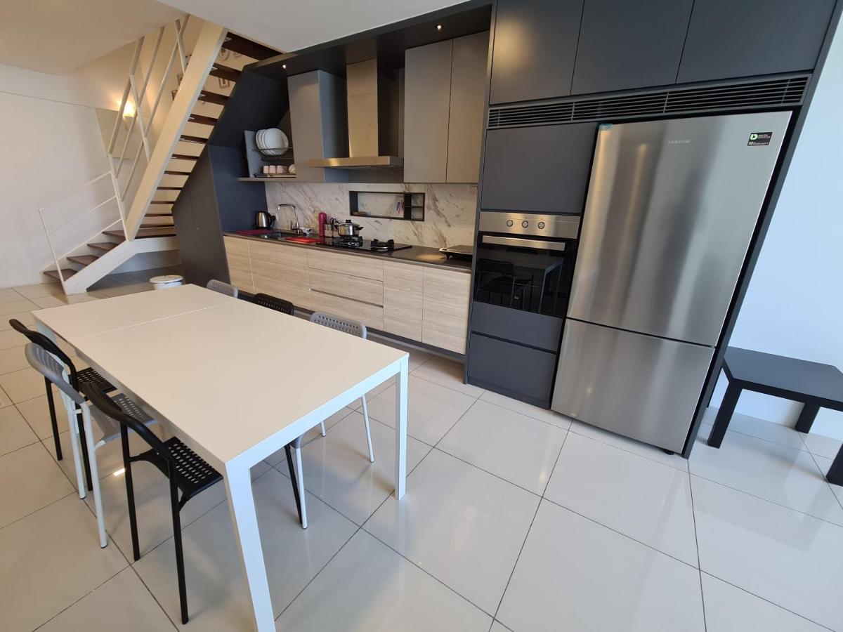 Sunrise Gurney Premium Executive City/Seafront Suite - Penang George Town Exteriör bild