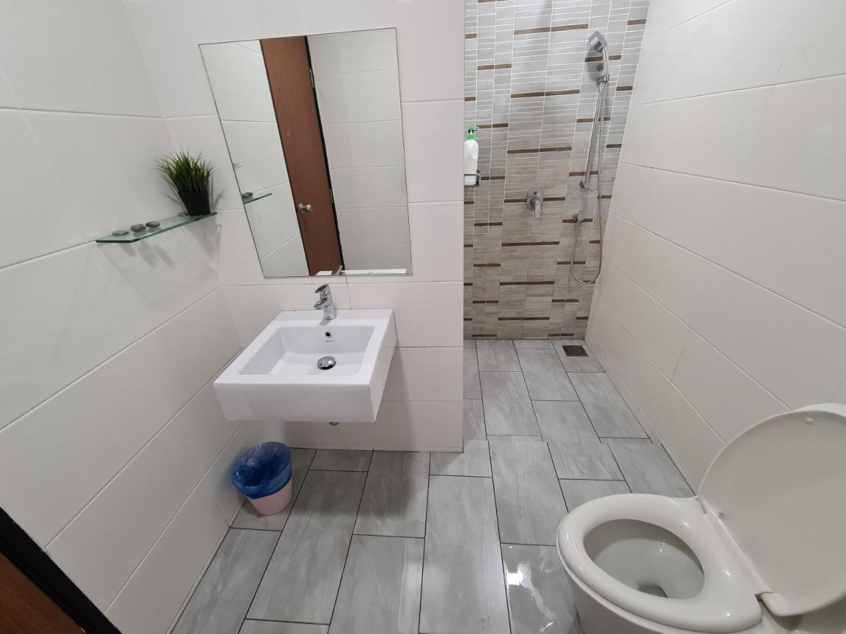 Sunrise Gurney Premium Executive City/Seafront Suite - Penang George Town Exteriör bild