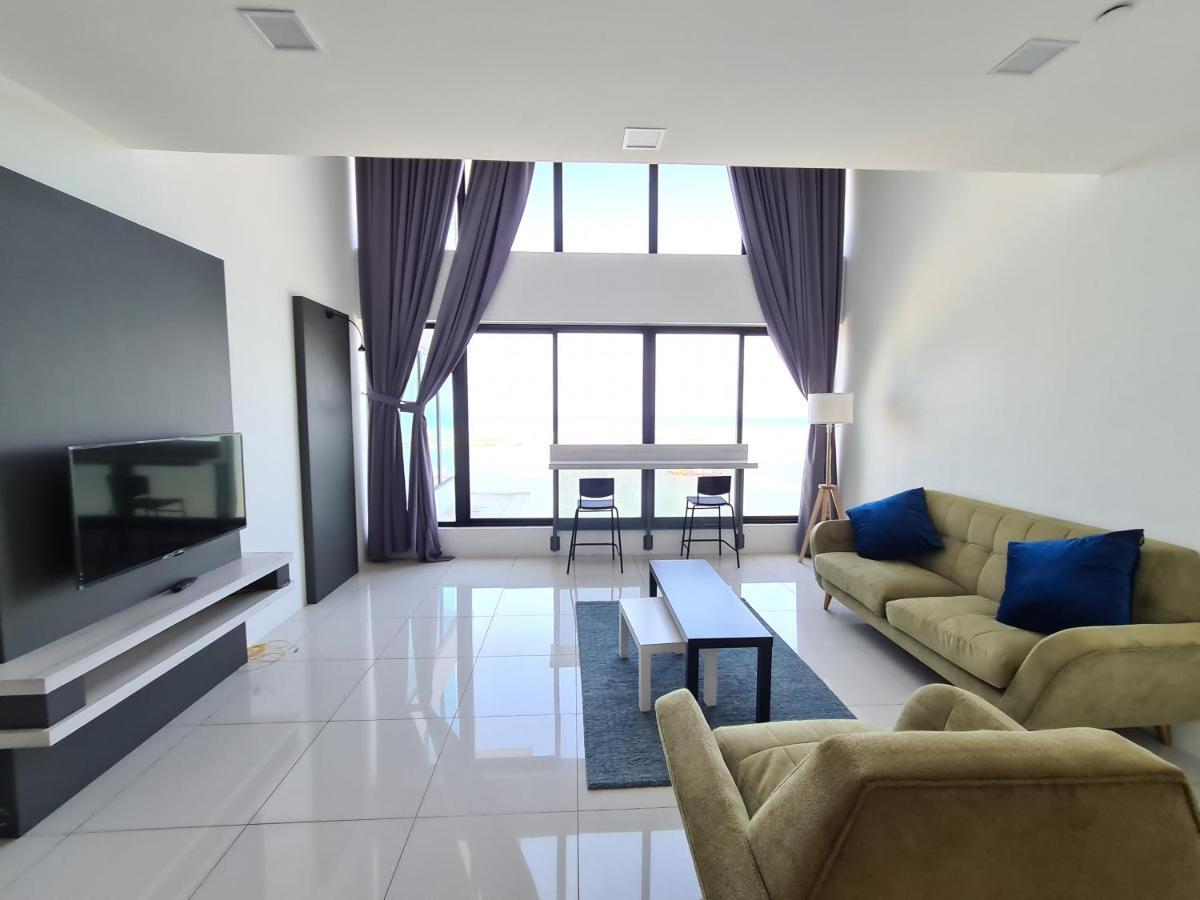 Sunrise Gurney Premium Executive City/Seafront Suite - Penang George Town Exteriör bild