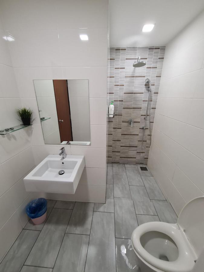Sunrise Gurney Premium Executive City/Seafront Suite - Penang George Town Exteriör bild