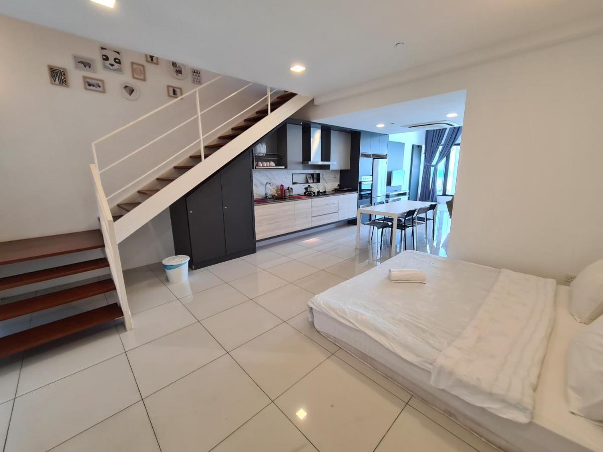 Sunrise Gurney Premium Executive City/Seafront Suite - Penang George Town Exteriör bild