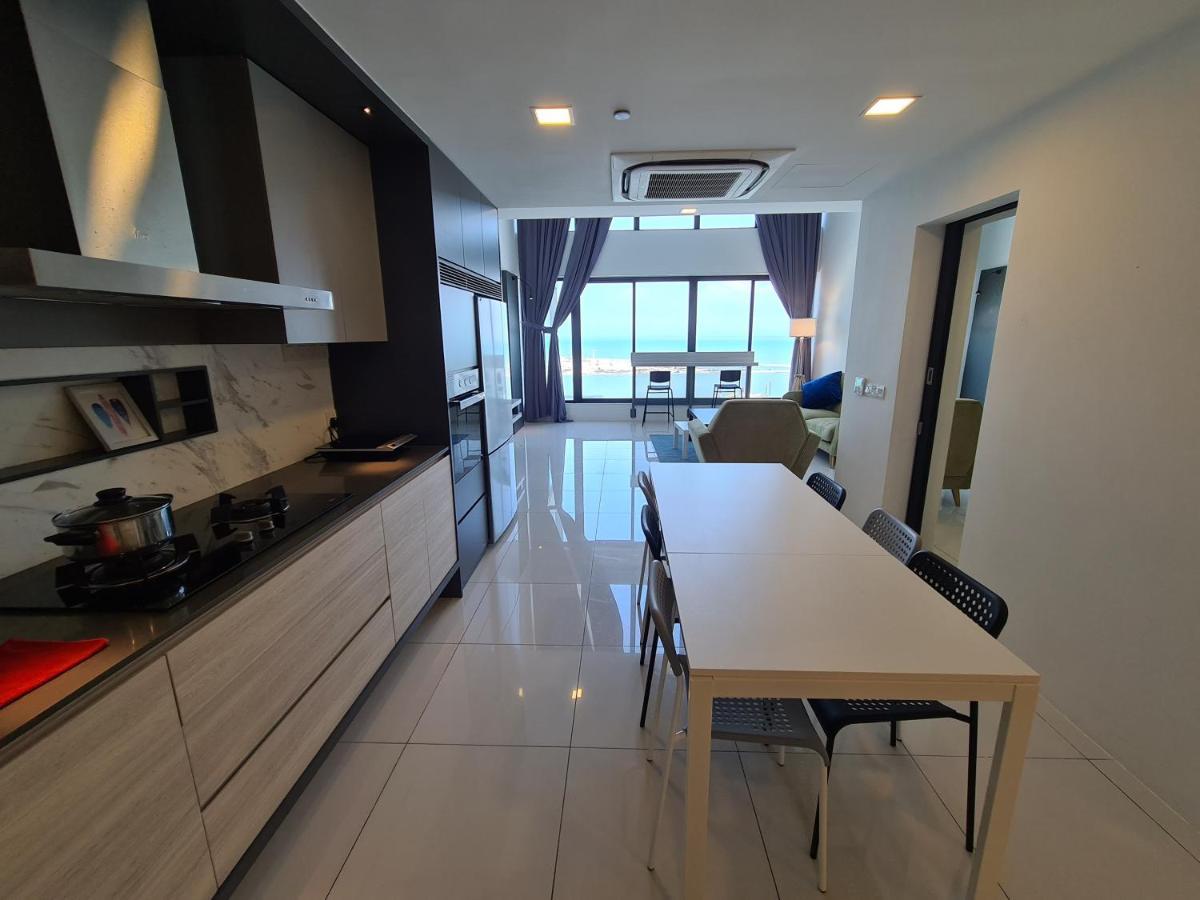 Sunrise Gurney Premium Executive City/Seafront Suite - Penang George Town Exteriör bild