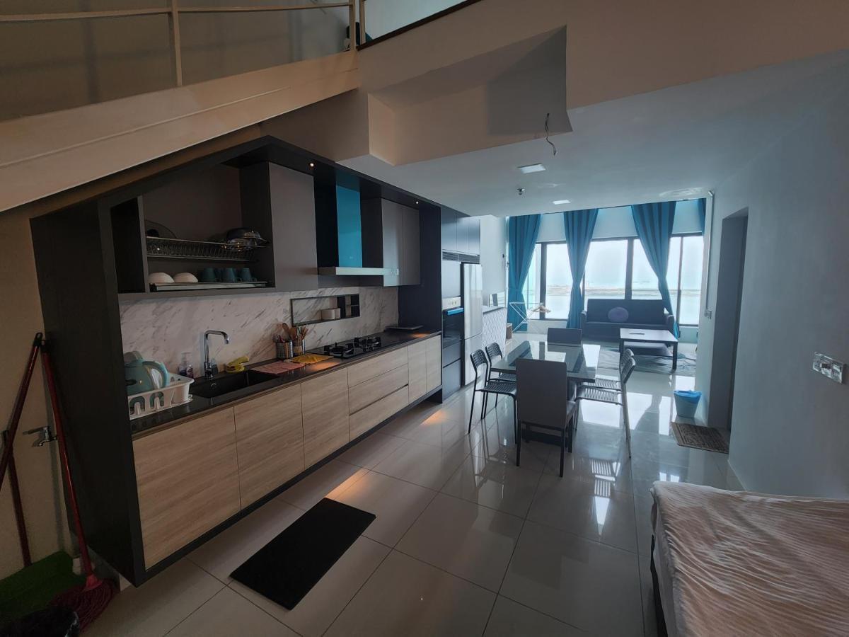 Sunrise Gurney Premium Executive City/Seafront Suite - Penang George Town Exteriör bild