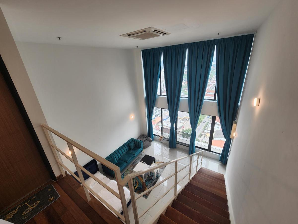 Sunrise Gurney Premium Executive City/Seafront Suite - Penang George Town Exteriör bild