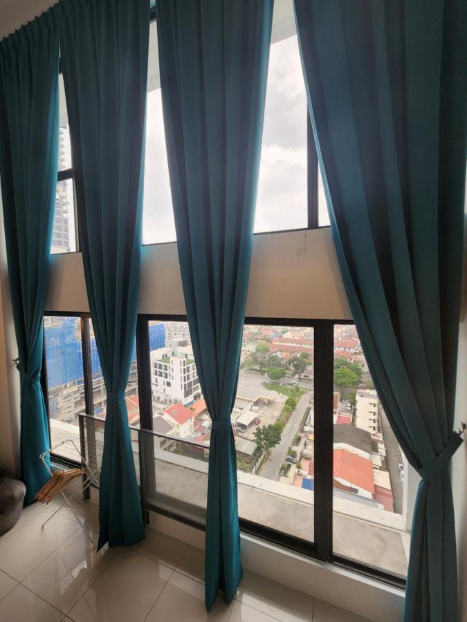 Sunrise Gurney Premium Executive City/Seafront Suite - Penang George Town Exteriör bild