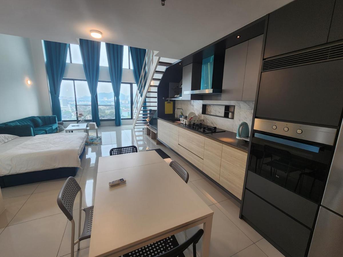 Sunrise Gurney Premium Executive City/Seafront Suite - Penang George Town Exteriör bild